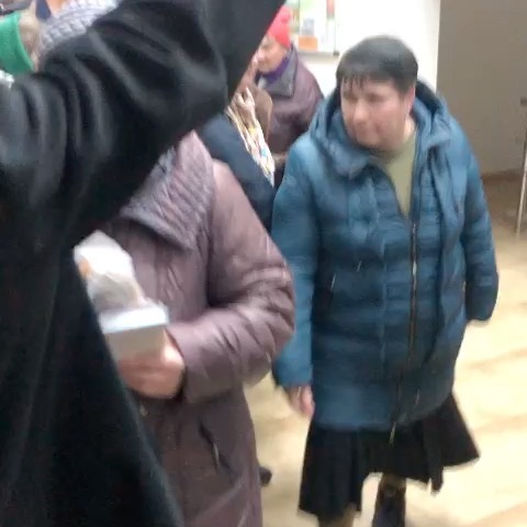 Brotausgabe in Kiew im April 2023